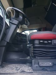 Volvo 2015 FH500-thumb-3