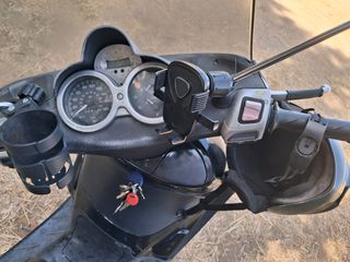 Piaggio Beverly 250 2006-thumb-1