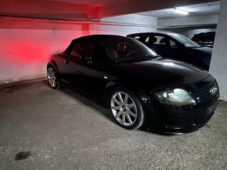 Audi TT 2001-thumb-1