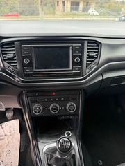 Volkswagen T-Roc 2019 1.0 TSI 115PS ADVANCE-thumb-13