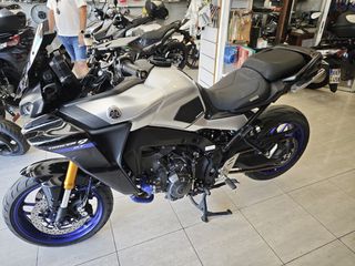 Yamaha Tracer 9 GT 2022 Gen3 με πολλά extra!-thumb-4