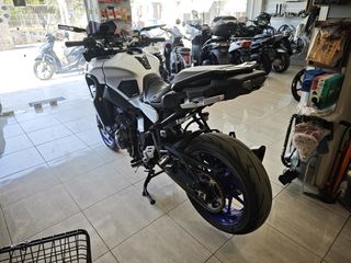 Yamaha Tracer 9 GT 2022 Gen3 με πολλά extra!-thumb-5