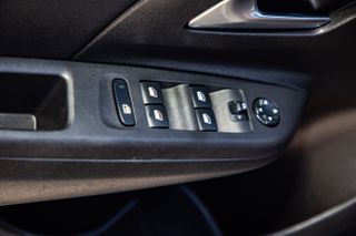 Opel Corsa 2020 TURBO GS LINE-thumb-8