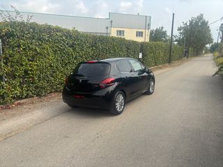 Peugeot 208 2016 1.2 VTi Allure!!-thumb-10