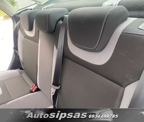 Ford Focus 2012-thumb-29