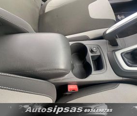 Ford Focus 2012-thumb-43
