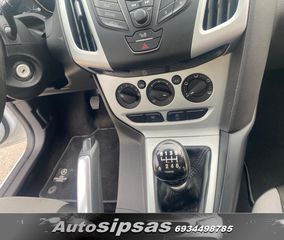 Ford Focus 2012-thumb-40