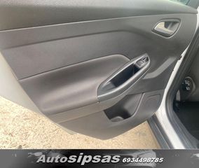 Ford Focus 2012-thumb-27