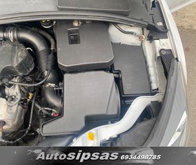 Ford Focus 2012-thumb-16