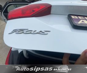 Ford Focus 2012-thumb-30
