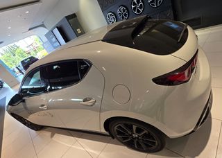 Mazda 3 2025 2.0L e-SKYACTIV X 186ps 6AT FWD Homura-thumb-11