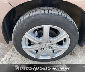 Suzuki Alto 2011-thumb-17