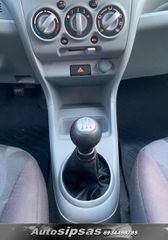 Suzuki Alto 2011-thumb-42