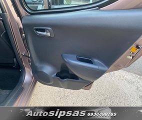 Suzuki Alto 2011-thumb-27
