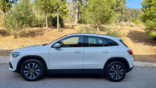 Mercedes-Benz GLA 200 2022 PROGRESIVE F1 KAΜΕΡΑ-thumb-3