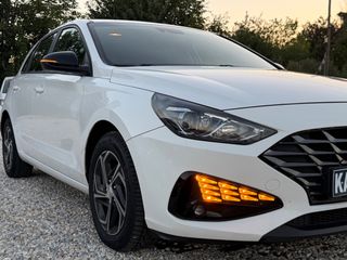 Hyundai i 30 2021 1.6 CRDI NAVI CAMERA FULL EXTRA EURO6-thumb-18