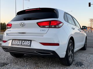 Hyundai i 30 2021 1.6 CRDI NAVI CAMERA FULL EXTRA EURO6-thumb-23