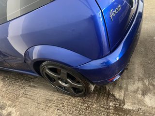 Ford Focus 2002 Rs-thumb-1