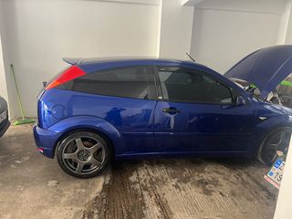 Ford Focus 2002 Rs-thumb-11
