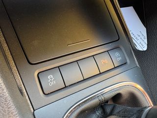 Volkswagen Scirocco 2014-thumb-35