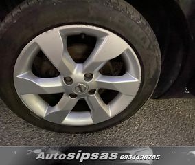 Nissan Note 2013-thumb-17