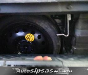 Nissan Note 2013-thumb-21
