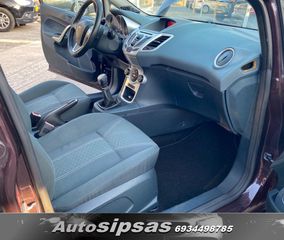Ford Fiesta 2011-thumb-16