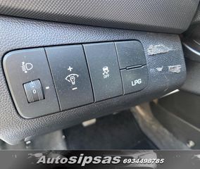 Hyundai i 10 2017-thumb-25