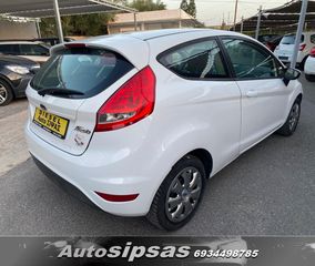 Ford Fiesta 2011-thumb-5