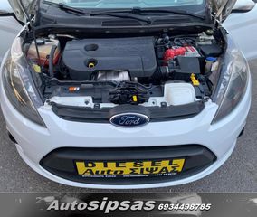 Ford Fiesta 2011-thumb-15