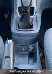 Ford Fiesta 2011-thumb-31