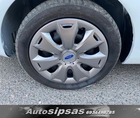 Ford Fiesta 2011-thumb-17
