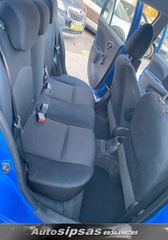 Nissan Micra 2011-thumb-28