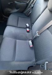 Nissan Micra 2011-thumb-31