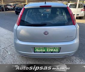 Fiat Grande Punto 2012-thumb-3