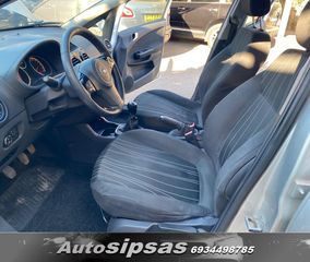 Opel Corsa 2011-thumb-21
