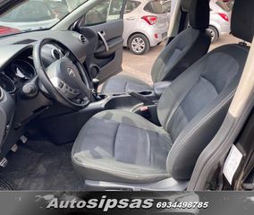 Nissan Qashqai 2011-thumb-23