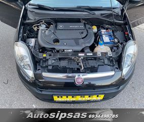 Fiat Punto Evo 2011-thumb-16