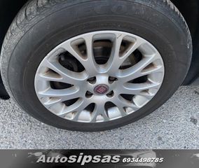 Fiat Punto Evo 2011-thumb-20