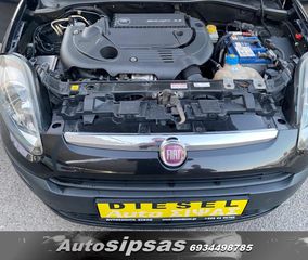 Fiat Punto Evo 2011-thumb-14