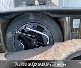Fiat Punto Evo 2011-thumb-24