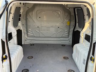 Fiat Fiorino 2017-thumb-10