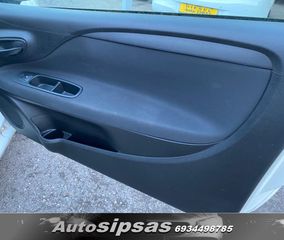 Fiat Grande Punto 2011 Evo-thumb-23