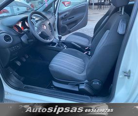 Fiat Grande Punto 2011 Evo-thumb-16