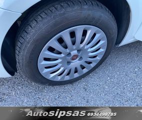 Fiat Grande Punto 2011 Evo-thumb-14