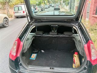 Citroen C4 2010-thumb-10