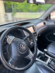 Subaru Forester 2009-thumb-10