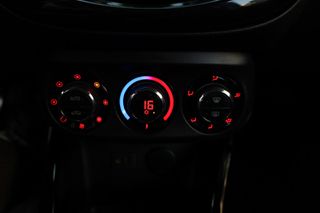 Opel Adam 2015 1.4 Turbo 150hp S-thumb-26
