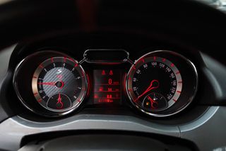 Opel Adam 2015 1.4 Turbo 150hp S-thumb-18