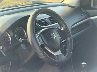 Suzuki Swift 2016-thumb-7